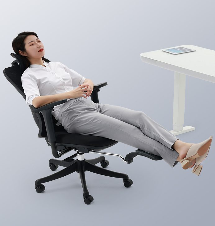 Recline without fear of tipping over, providing a more stable experience.