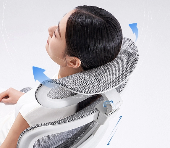 An extra-spacious design paired with 3D adjustability ensures targeted neck support while allowing you to comfortably rest your head to the side. Experience zero neck soreness, even through the longest conferences.